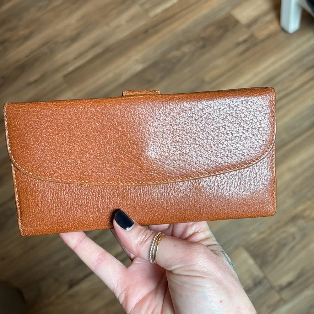 Vintage Gucci wallet with checkbook holder - Picture 7 of 9
